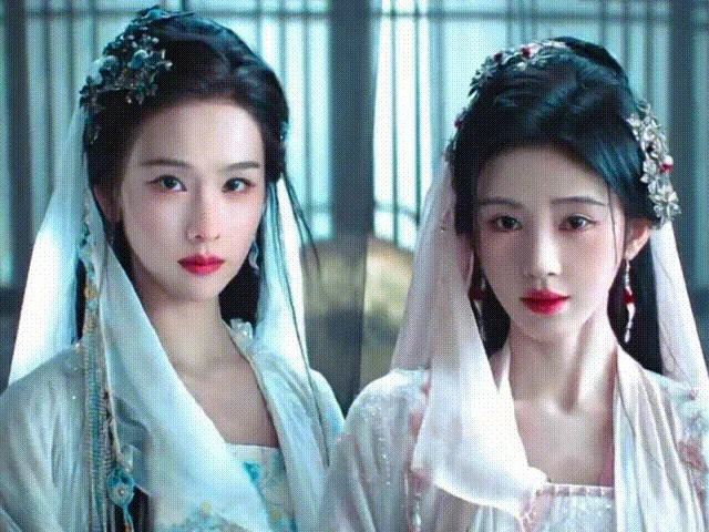 ❤️哥哥逃婚后，母亲让你娶了三个美艳嫂嫂❤️